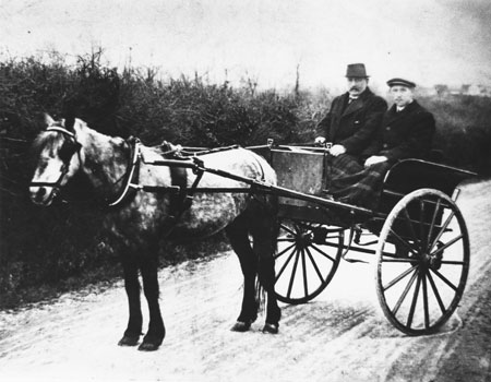 Pony and trap c.1910. An important mode of transport well into the 1950s.